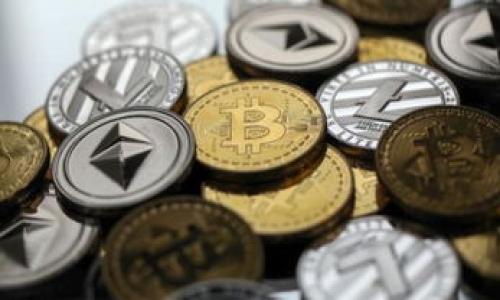   如何安全更换TokenIM私钥：操作指南和注意事项 / 

 guanjianci TokenIM, 私钥更换, 加密货币安全, 数字钱包 /guanjianci 

TokenIM是一款备受欢迎的数字货币钱包，支持多种加密资产的管理和交易。随着区块链技术的发展，资产安全变得越来越重要。其中，私钥的管理是保障资产安全的关键因素之一。在某些情况下，用户可能需要更换私钥，例如在私钥泄露或遗失的情况下，本文将深入探讨如何安全地更换TokenIM私钥，并提供相关的操作指南和注意事项。

在本文中，我们将涵盖以下内容：
ul
    li什么是TokenIM私钥？/li
    li为什么需要更换TokenIM私钥？/li
    li如何安全更换TokenIM私钥？/li
    li更换私钥后的注意事项/li
/ul

什么是TokenIM私钥？
TokenIM私钥是一串用于访问和管理用户数字资产的加密字符串。它就像是一个密码，只有拥有私钥的用户才能对相关资产进行控制。私钥与公钥相对应，公钥可以分享给他人，而私钥应严格保密。如果私钥被泄露，恶意用户就可以控制用户的数字资产。

在TokenIM中，私钥的管理尤为重要。用户在创建钱包时，会生成一对公钥和私钥。私钥一旦生成，务必妥善保存，并定期备份。在许多情况下，用户会选择将私钥保存在安全的地方，以防止丢失或被盗。

为什么需要更换TokenIM私钥？
更换私钥的原因主要有以下几点：
ul
    listrong私钥泄露：/strong如果用户怀疑其私钥已经被泄露，例如在网络安全事件、诈骗或其他可疑活动中，人为或非人类因素导致私钥被外部获取，必须立即更换私钥。/li
    listrong钱包迁移：/strong用户可能会选择迁移到新的钱包或新的钱包软件。在这种情况下，更换私钥是确保安全的一个步骤。/li
    listrong增强安全性：/strong随着加密技术的发展，原有的私钥可能会变得不再安全。用户应定期更换私钥以增强安全性。/li
/ul

如何安全更换TokenIM私钥？
更换TokenIM私钥的过程可能因版本和界面有所不同，但一般步骤如下：

ol
    listrong备份当前钱包： /strong在更换私钥之前，首先应该备份当前的钱包信息。这包括将助记词、私钥和任何相关数据保存到安全的地方。/li
    listrong更新TokenIM软件： /strong确保你正在使用TokenIM的最新版本，开发者常常会修复安全漏洞和提高稳定性。/li
    listrong进入设置选项： /strong打开TokenIM应用，进入‘设置’选项。从菜单中找到‘安全’或‘账户管理’栏目。/li
    listrong选择更换私钥： /strong在安全或账户管理的选项中，找到‘更换私钥’的功能。点击这一选项，系统会提示你确认操作。/li
    listrong生成新的私钥： /strong系统会根据你的需求生成新的私钥。在生成新的私钥时，请确保选择安全的密码选项，并妥善保存新的私钥。/li
    listrong验证新私钥： /strong使用新生成的私钥进行一次小额交易，以验证新私钥是否有效，并且确保能正常访问你的资产。/li
/ol

更换私钥后的注意事项
在成功更换私钥后，用户应注意以下几点：
ul
    listrong删除旧私钥信息： /strong在安全确认新私钥可正常使用后，应立即删除与旧私钥相关的所有信息，防止意外泄露。/li
    listrong重新备份钱包： /strong更换私钥后，务必重新备份钱包，将新私钥和助记词等信息保存在安全的地方。考虑采用硬件存储设备或其他加密方式进行备份。/li
    listrong定期检查账户安全： /strong定期检查TokenIM账户的交易记录和登录活动，确保没有未经授权的访问。/li
/ul

如何确保TokenIM私钥的安全？
私钥安全是用户数字资产保护的重要一环。为确保TokenIM私钥的安全，用户可以采取以下措施：
ul
    listrong使用硬件钱包： /strong将私钥存储在硬件钱包中，以隔离在线和离线环境。硬件钱包提供额外的安全层保护，防止潜在的网络攻击。/li
    listrong启用双因素认证： /strong为TokenIM账户启用双因素认证（2FA），在登录或进行重要操作时增加额外的身份验证措施。/li
    listrong定期更换私钥： /strong如前所述，定期更换私钥能够降低被攻击的风险，提高资产的安全性。/li
/ul

常见问题解答

1. 如何找回遗失的TokenIM私钥？
遗失TokenIM私钥后，找回的方式并不简单。私钥一旦丢失，代表你将无法再访问与你的Wallet地址关联的数字资产。为了防止这样的情况发生，用户需要在创建钱包时注意以下几点：
ul
    li保存助记词：TokenIM生成钱包时，会提供一组助记词，这是恢复钱包的关键。用户应在安全的地方保存这组助记词。/li
    li定期备份钱包信息：用户应定期备份钱包信息，包括私钥、助记词以及相关的账号信息，确保这些信息存放在安全的地方。/li
/ul

如果私钥或助记词遗失，用户将无法恢复其账户。如果用户意识到其私钥或助记词可能不再安全，建议尽快创建新钱包，并转移资产。为此，务必保证新钱包的私钥及助记词，能够妥善安全地保管。

2. 在什么情况下应该优先考虑更换TokenIM私钥？
在以下几种情况下，用户应该优先考虑更换TokenIM私钥：
ul
    li如果你收到了任何关于私钥安全的警告或提示，例如在未加密的网络环境中使用私钥时，建议及时更换。/li
    li在发现有可疑的账户活动，例如不明交易时，用户应立即更换私钥以防止资金损失。/li
    li如果进行电脑或手机操作系统升级，建议同时对钱包相关信息进行更新换代。/li
/ul

定期检查账户交易及登录记录，若发现异常，立刻更换私钥和其他相关信息，确保账户安全。

3. TokenIM私钥泄露的后果是什么？
TokenIM私钥一旦泄露，攻击者能够完全控制用户的数字资产。以下是可能的后果：
ul
    li财产损失：恶意用户可以随意转移用户币包中的所有资产，导致不可挽回的损失。/li
    li隐私泄露：如果攻击者能够访问私钥，可以追踪和分析用户的交易历史及资产流向，对用户的金融隐私造成严重威胁。/li
/ul

因此，私钥的泄露会给用户带来严重的后果，用户应始终保持对私钥的警惕，避免泄露任何敏感信息。

4. 如何提高TokenIM账号的安全性？
提高TokenIM账号的安全性，用户可以采取以下措施：
ul
    li使用强密码：设置复杂且不容易被猜到的密码，包含字母、数字及特殊字符，并定期更改密码。/li
    li启用双因素认证：确保启用OAuth或SMS等双因素认证功能，提高登录安全性。/li
    li慎重选择连接网络：避免在公共Wi-Fi上进行重要交易，确保在安全可靠的网络环境中操作。/li
/ul

总之，TokenIM私钥的安全管理关乎用户数字资产的整体安全，妥善的私钥管理措施将是维护数字资产安全的重要行为。